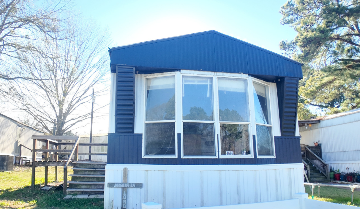 SM-48 - Nacogdoches, TX 75964 (fixer-upper)