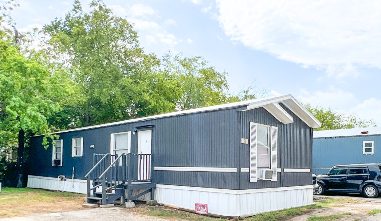 2ce9741e-f9b8-4f95-993a-dd2e6f8c03fc